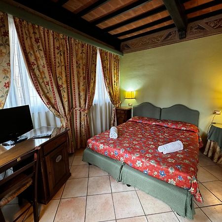 Villa Le Camelie Sienne Extérieur photo